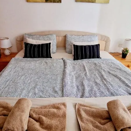 Montana Apartman Arona (Tenerife)